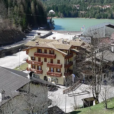 Casa Nevexenne & La Casa Di Blek Appartement Alleghe Buitenkant foto